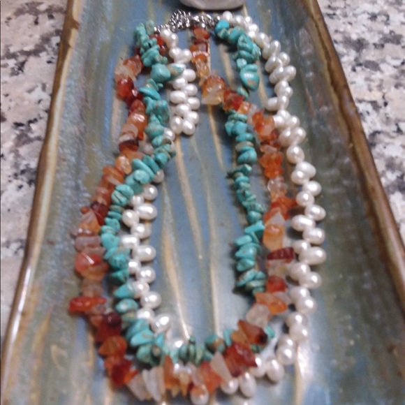 3 strand necklace. 18” with extender to 20” - Picture 3 of 3